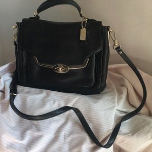 Coach Black & Gold Leather Purse W/Front Closure